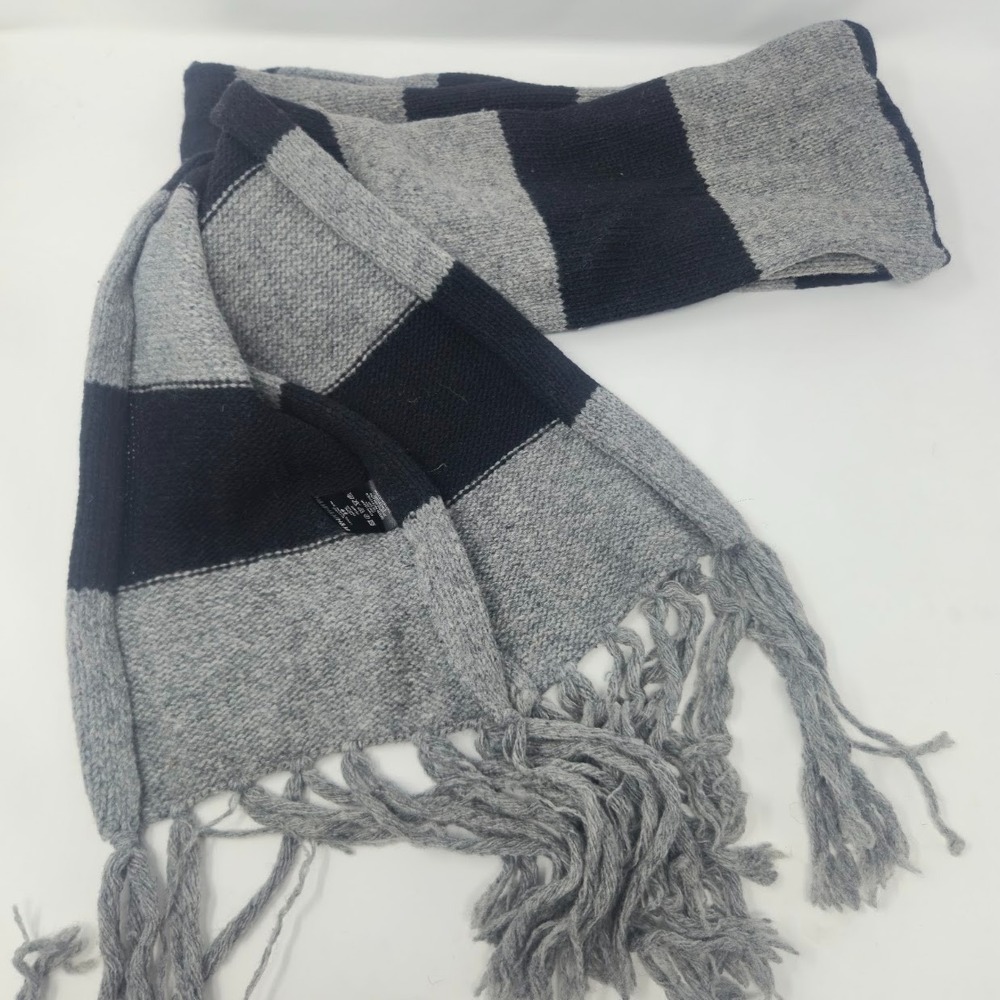 H&M Premium Blend‎ Scarf 80% Wool Chunky Knit Striped Black Grey Fringe 84"x16"